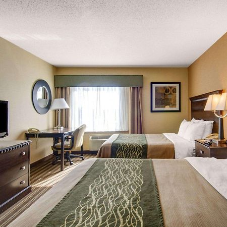 Spark By Hilton Woburn Boston Bagian luar foto